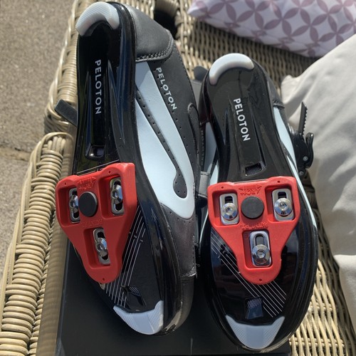 Peloton cycling shoes with