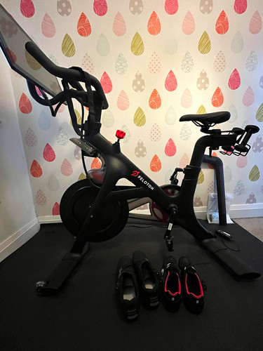 Peloton bike 2023 pltn - peloton,