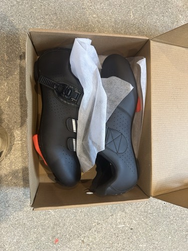 Cycling shoe peloton - shoe,