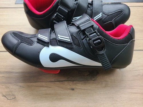 Peloton cycling shoes red and - peloton,