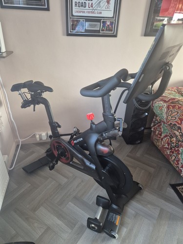 Peloton fitness bike - fitness, shoes