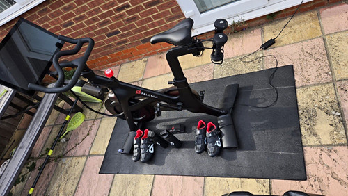 Peloton upright exercise - upright,