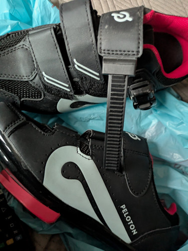 Peloton cycling shoes 38 - cycling,